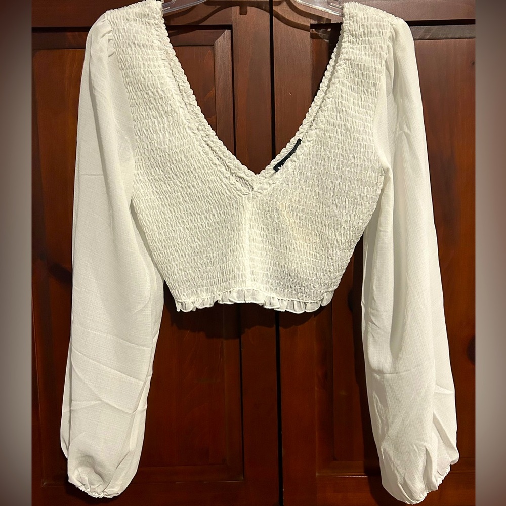 NWT Off White long sleeve Crop Top Smocking Detail - Small